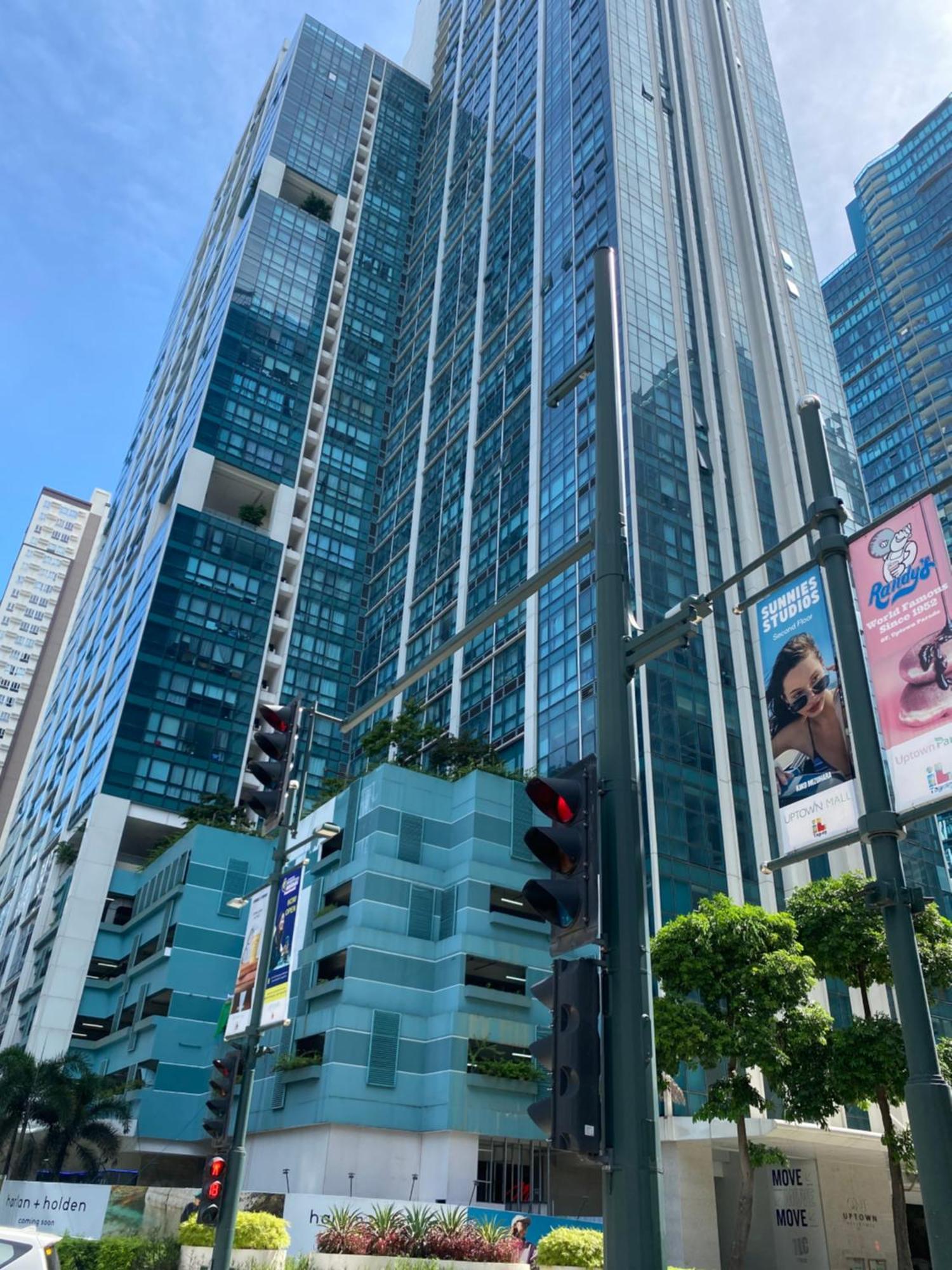 1 Bedroom Uptown Bgc Across Uptown Mall Manila Zewnętrze zdjęcie
